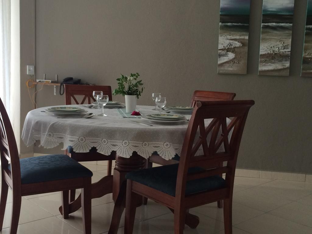 Seaview Holiday Apartments Grand Baie Exterior photo